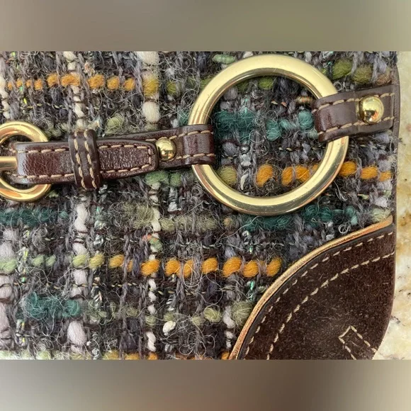 Coach Chelsea Boucle Wristlet in B4/Multicolor - Picture 4 of 6